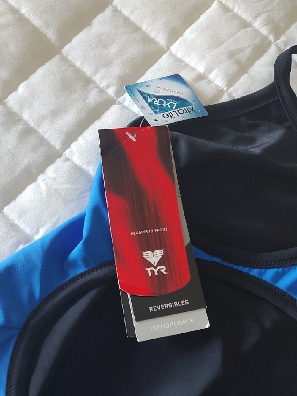 TYR Reversible - Picture 3 of 8